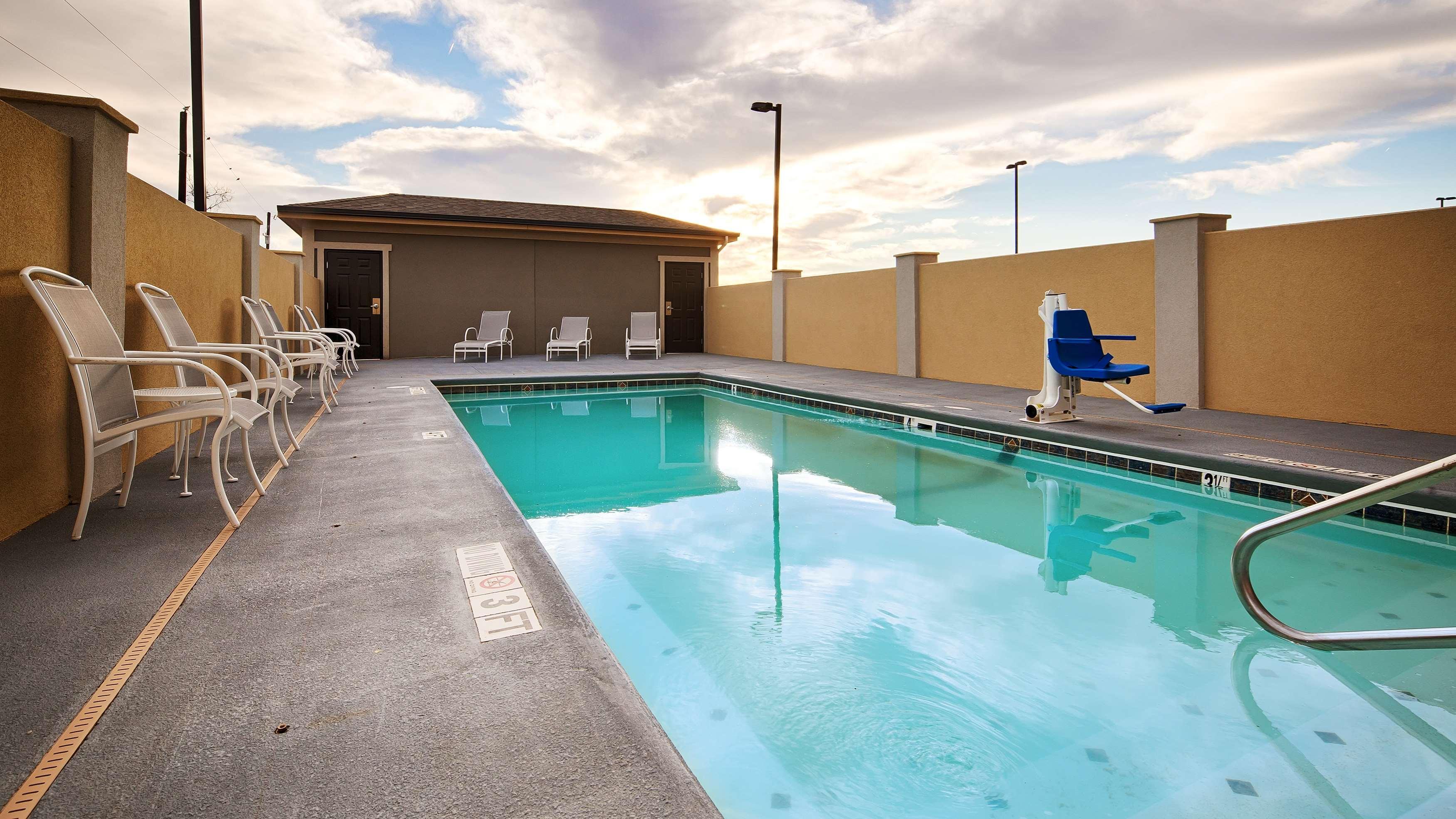 Best Western Los Alamitos Inn & Suites Kültér fotó